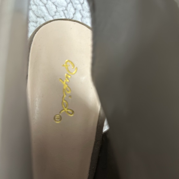 Suede open toe heel booties - Picture 3 of 4